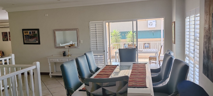 4 Bedroom Property for Sale in Caribbean Beach Club North West
